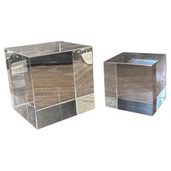 Pareja Minimalista de Esculturas / Pisapapeles de Cristal Macizo
