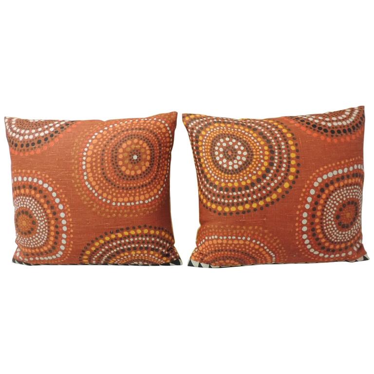 Pair of Orange Mod Design Vintage Linen Decorative Pillows For Sale at