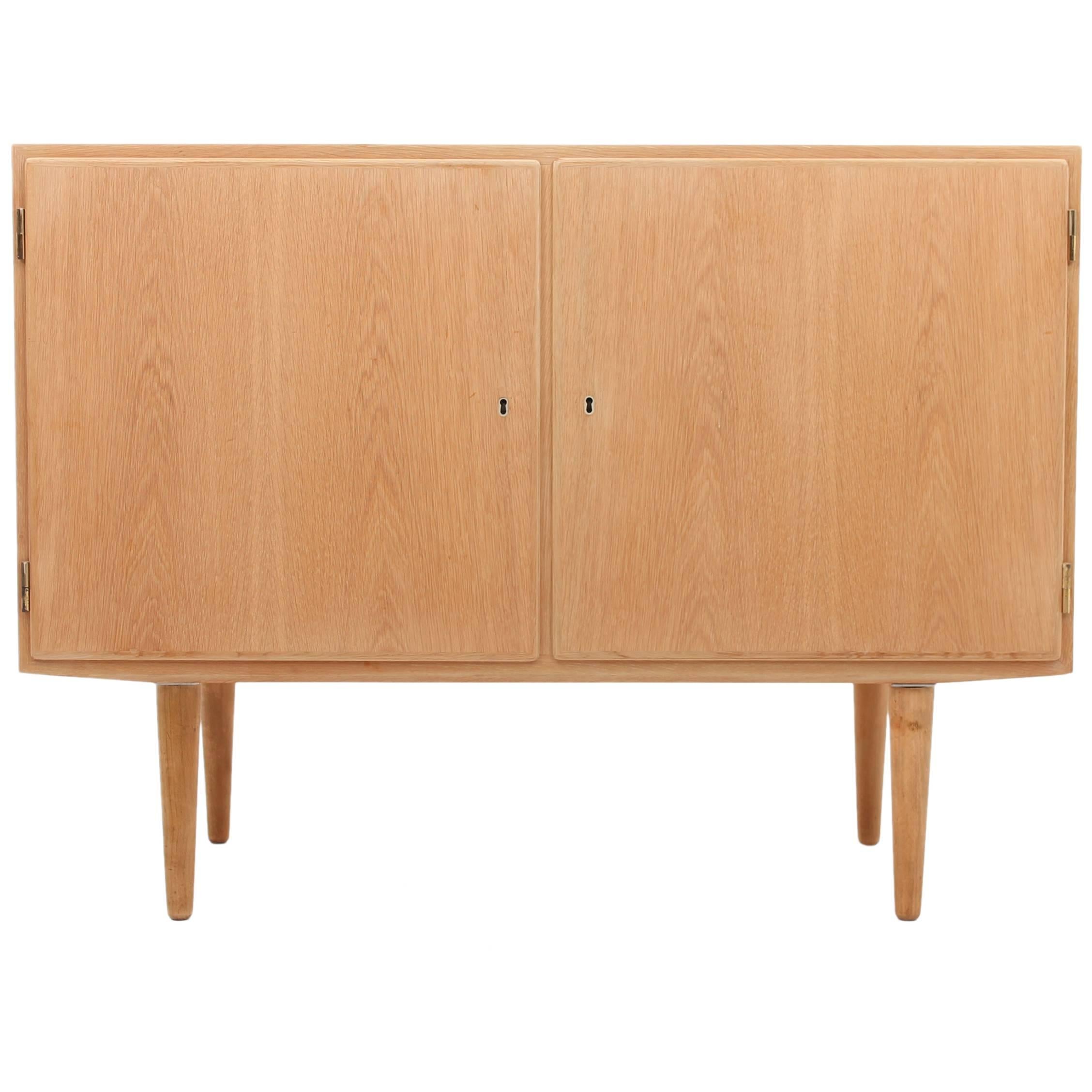 Danish, Mid-Century Oak Cabinet by Poul Hundevad, 1965