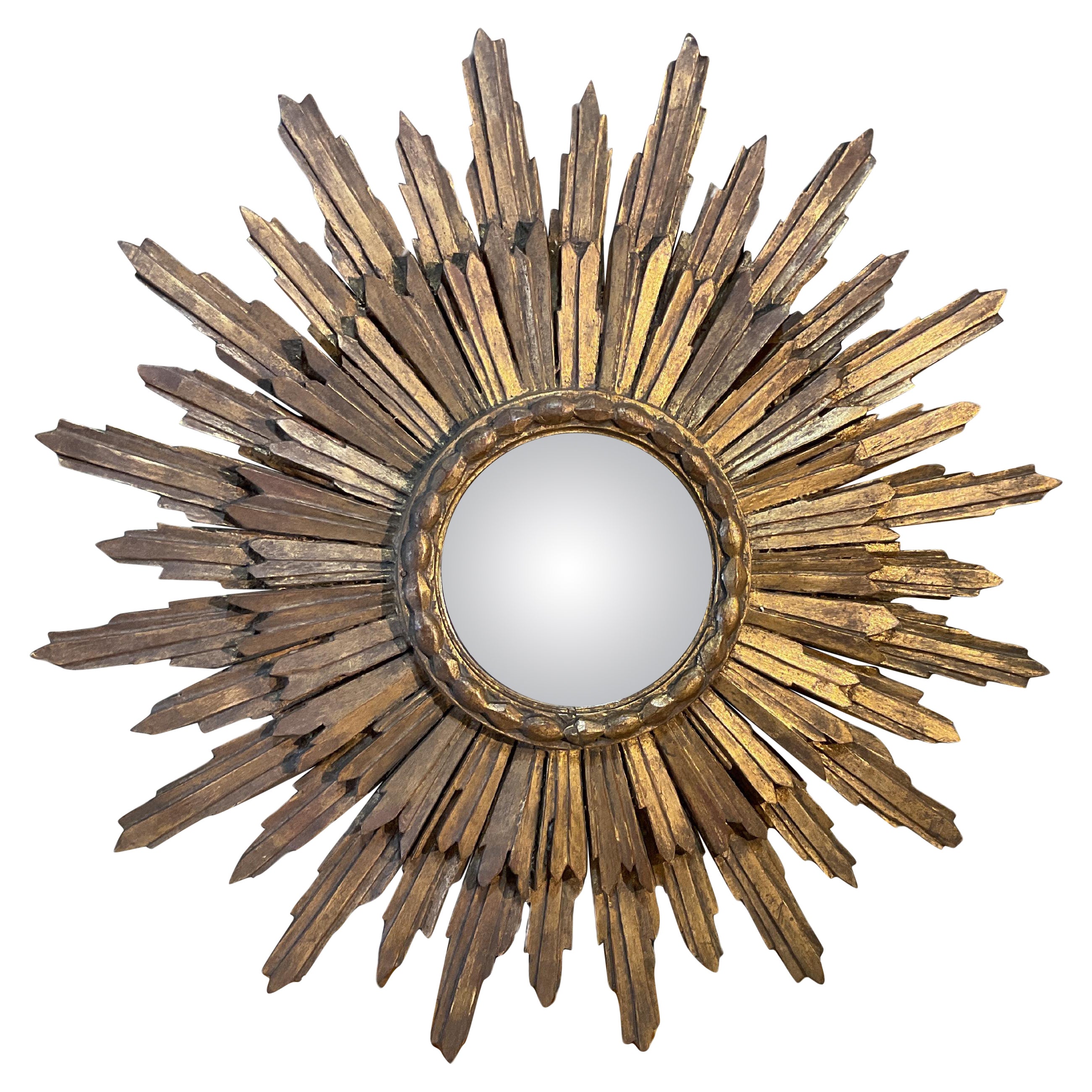 Frühe italienische geschnitzt Giltwood Sunburst Spiegel im Angebot