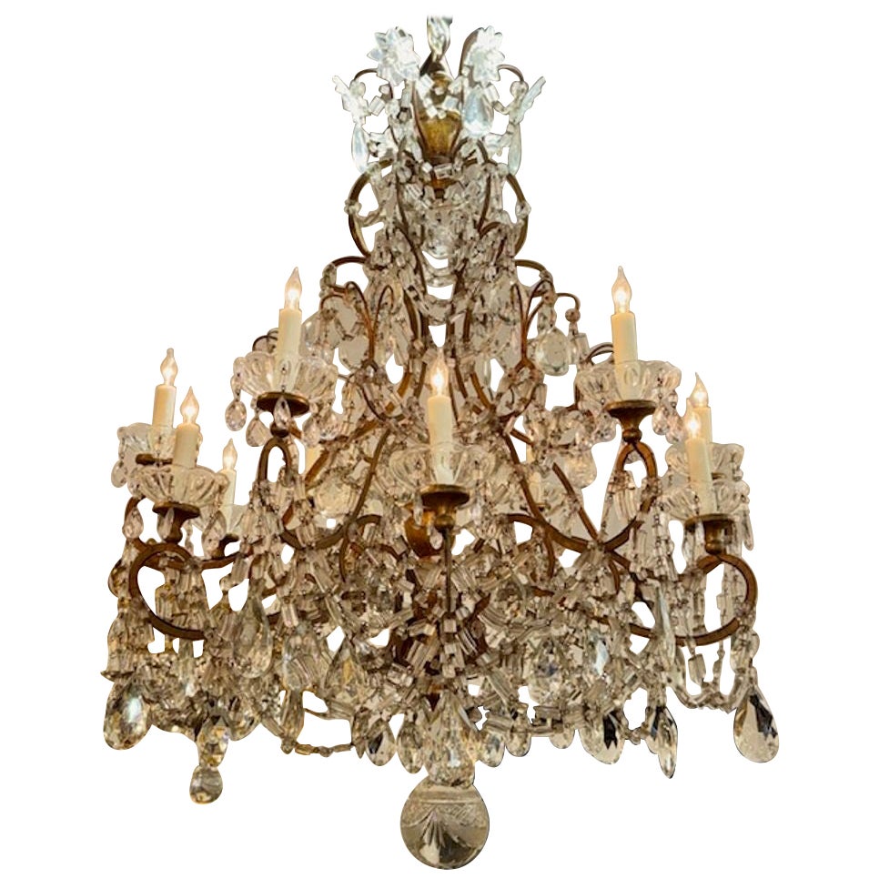 19th Century Italian Giltwood and Beaded Crystal Chandelier