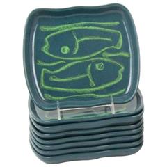 Set of Eight Mid-Century Ceramic Plates with Fish Form Decoration 10