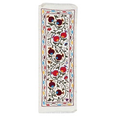 Colgante de pared de algodón bordado de 12x34 pulg. Camino de Mesa Diseño Granado