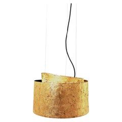 Lights exclusives faites à la main avec des feuilles d'or  Métallurgie artisanale unique en son genre