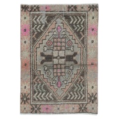 30x41 in Vintage Handmade Scatter Rug, Turkish Accent Rug, Decorative Door Mat
