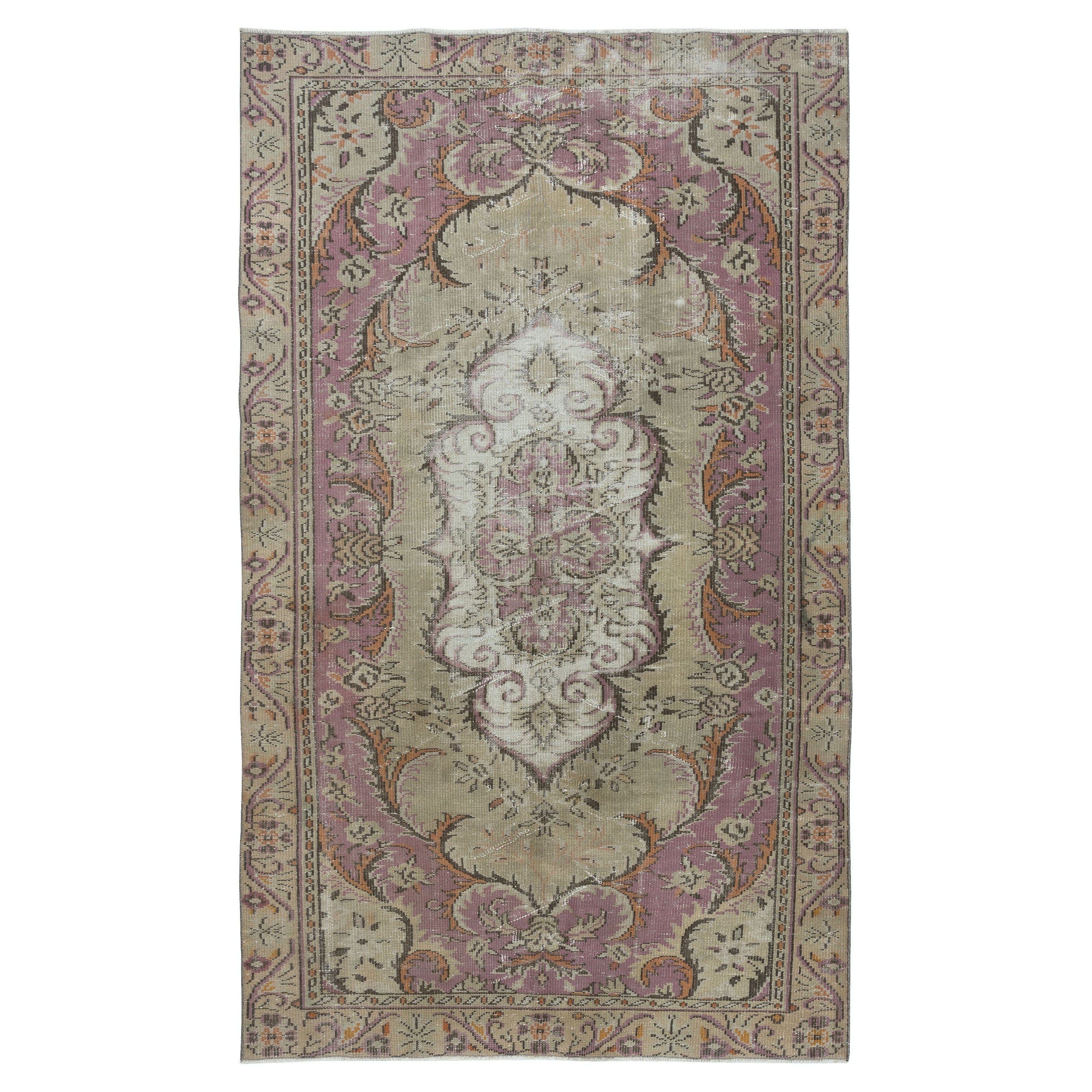 5.8x9.6 Ft One of a kind Traditional Vintage Handmade Turkish Wool Area Rug