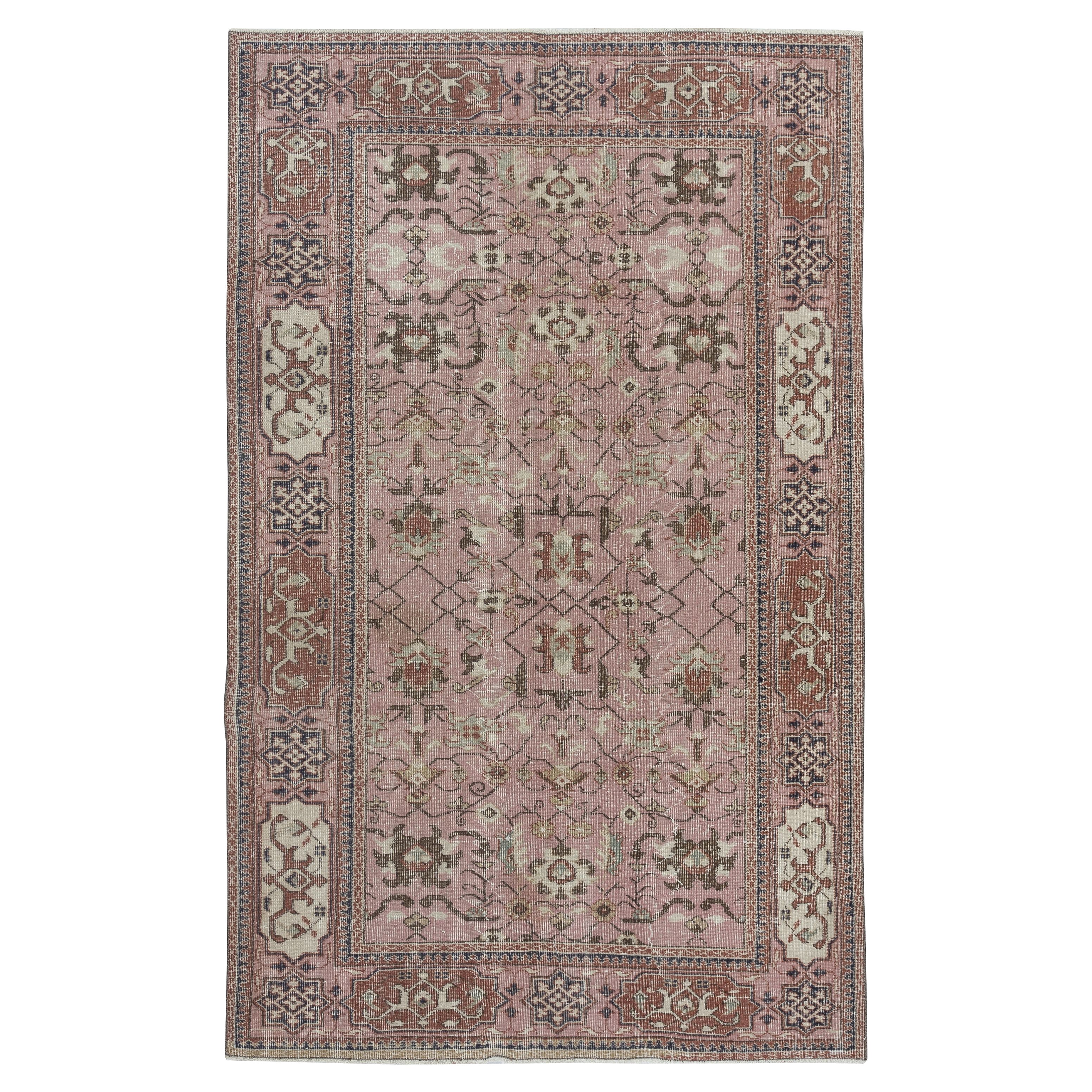 Tappeto turco vintage a motivi floreali fatto a mano di 5,4x8,7 piedi in colore rosa