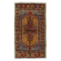 21x38 in Traditional Vintage Handmade Turkish Accent Rug, Dekorative Türmatte