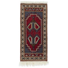 29x60 in Traditional Vintage Handmade Turkish Accent Rug Made of Wool