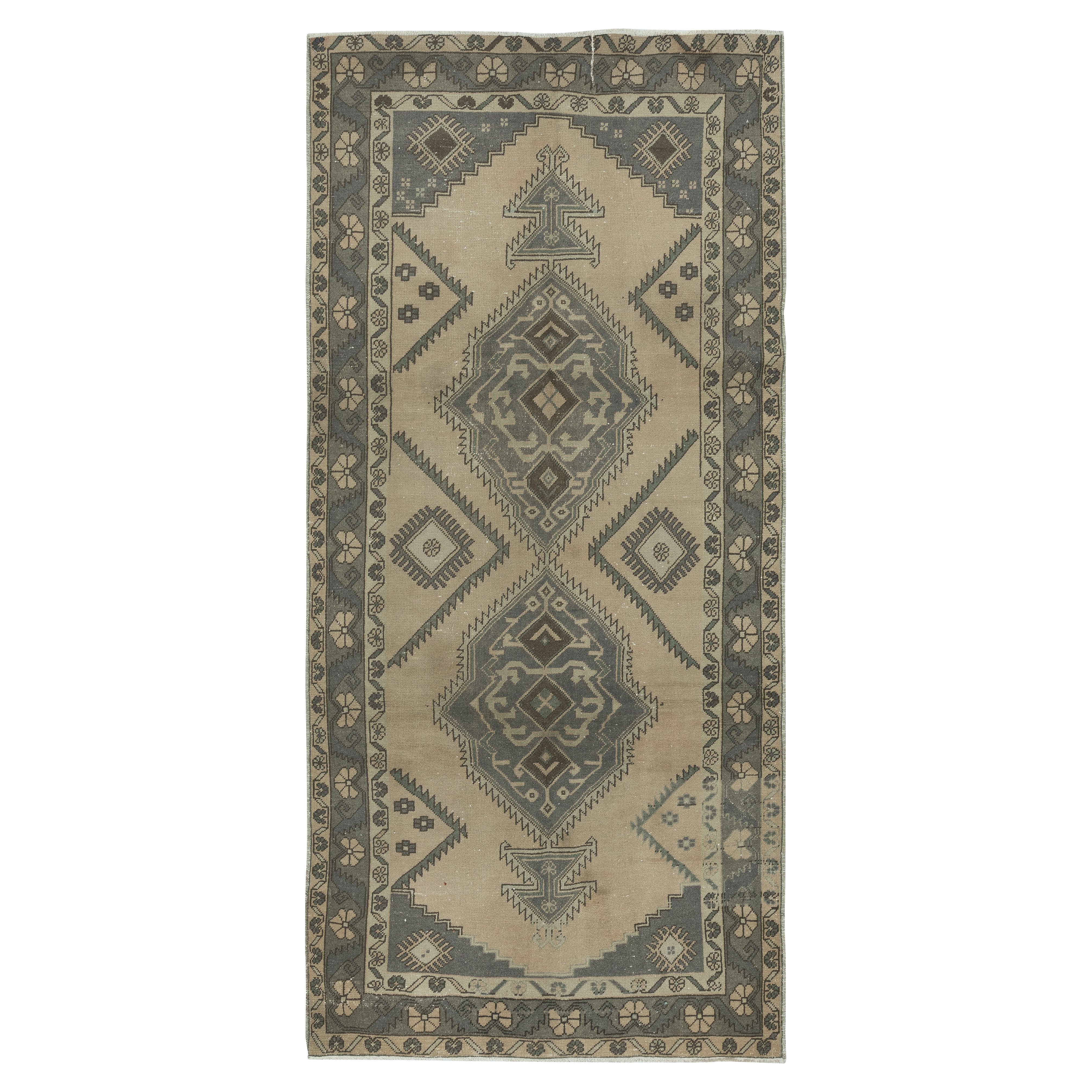 4.8x10.5 Ft Vintage Handmade Turkish Rug for Country and Farmhouse Decor (Tapis turc vintage fait à la main pour une décoration de campagne et de ferme)