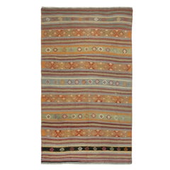 5.8x10 Ft Vintage Handwoven Turkish Kilim Rug with Colorful Stripes. 100% laine