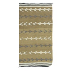 33x60 in Vintage American Indian Flat-weave Kilim Rug in Brown Color. 100% Wool