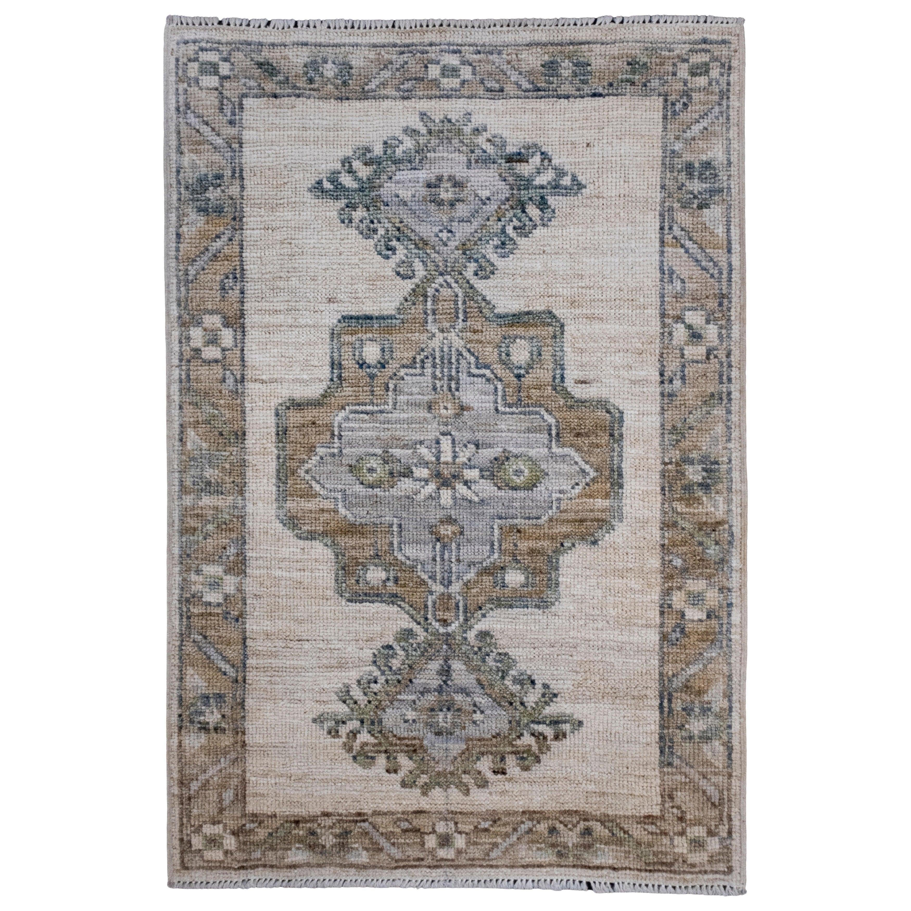 Tapis oriental fait main Oushak 2'1" x 3'1" n°9021