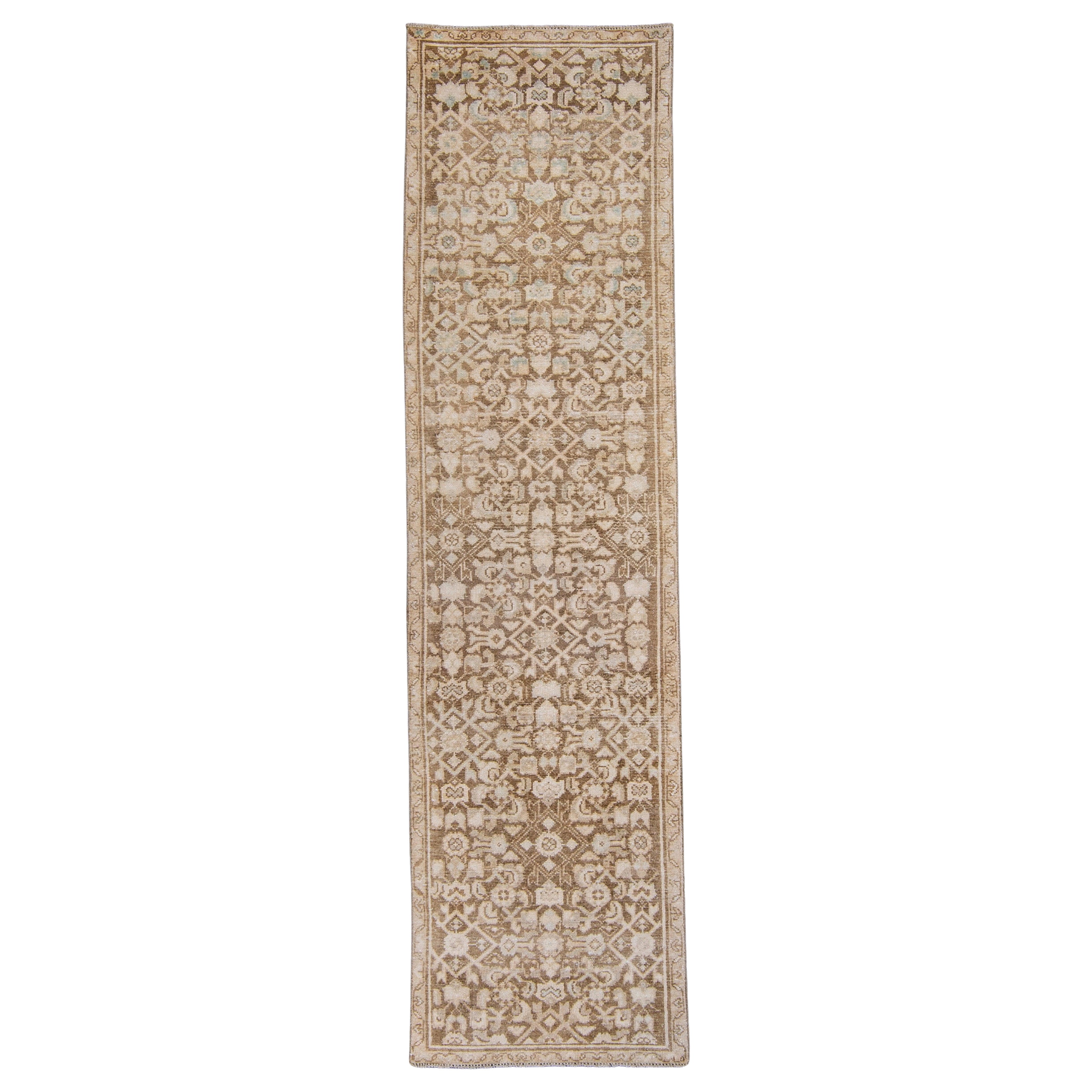 Tapis de couloir turc vintage d'Anatolie 2'4" x 8'11" n°16907 en vente