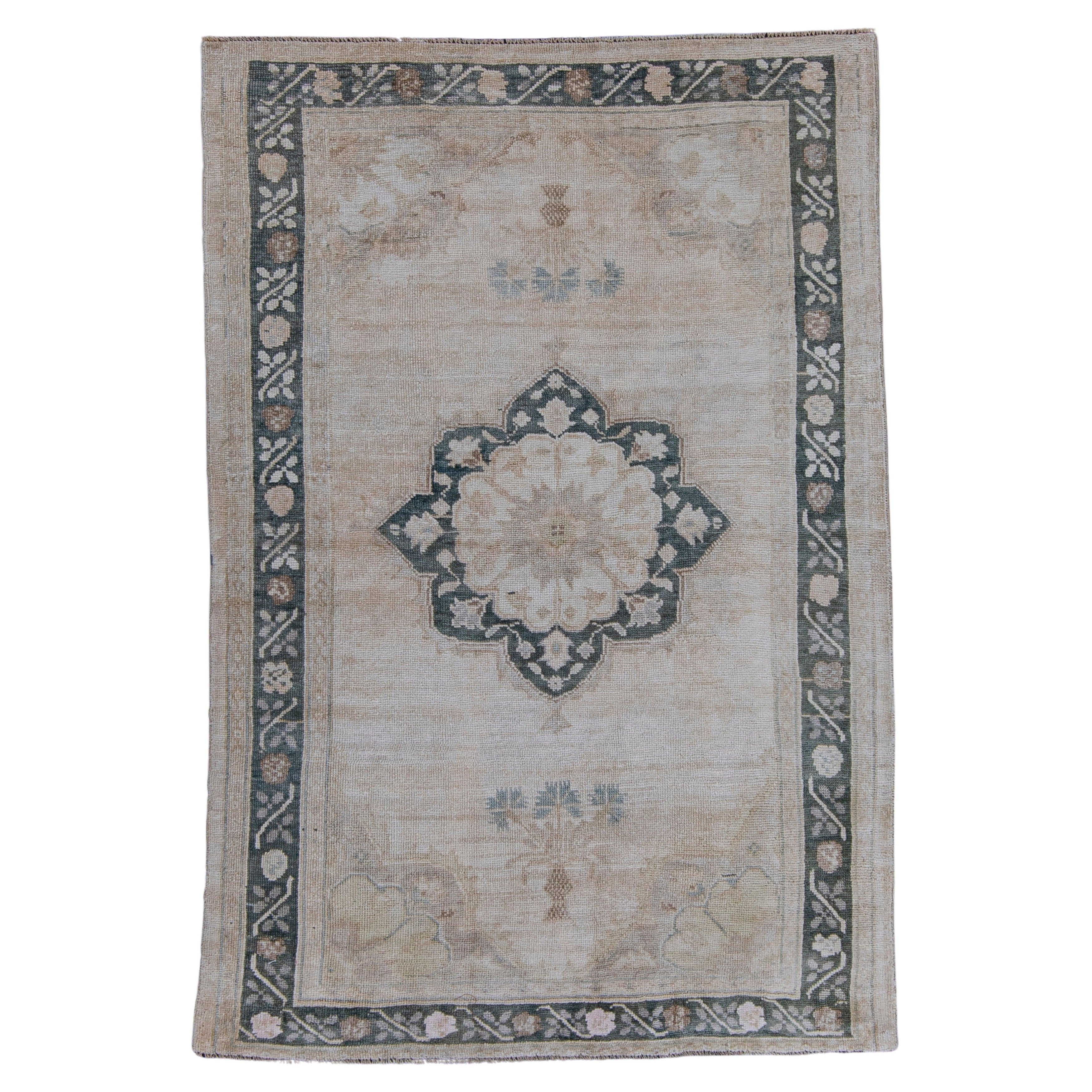 Alfombra Anatolia Vintage Turca 3'11" x 5'9" #7046