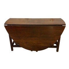 Grande tavolo da pranzo con gambe in legno di Oak del XVII secolo di qualità eccellente