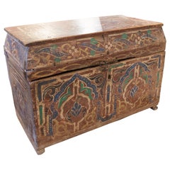 Malle ancienne en bois peinte à la main dans les années 1950 avec décoration de style mauresque