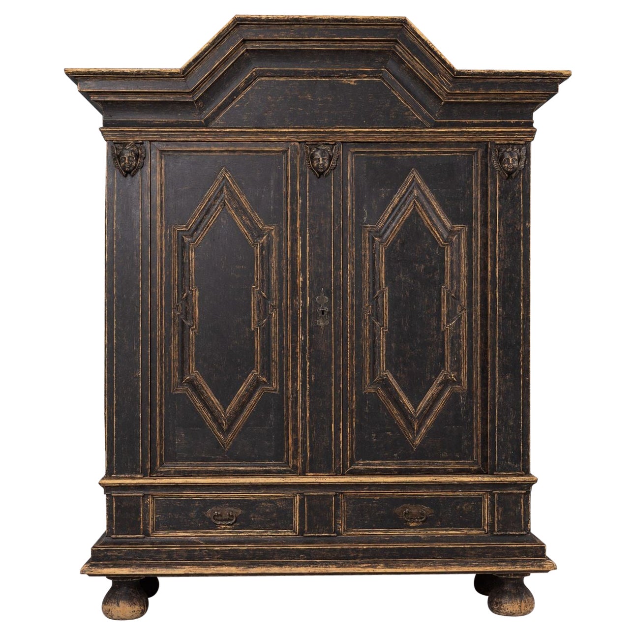 XVIIIe siècle Armoire suédoise baroque peinte en noir