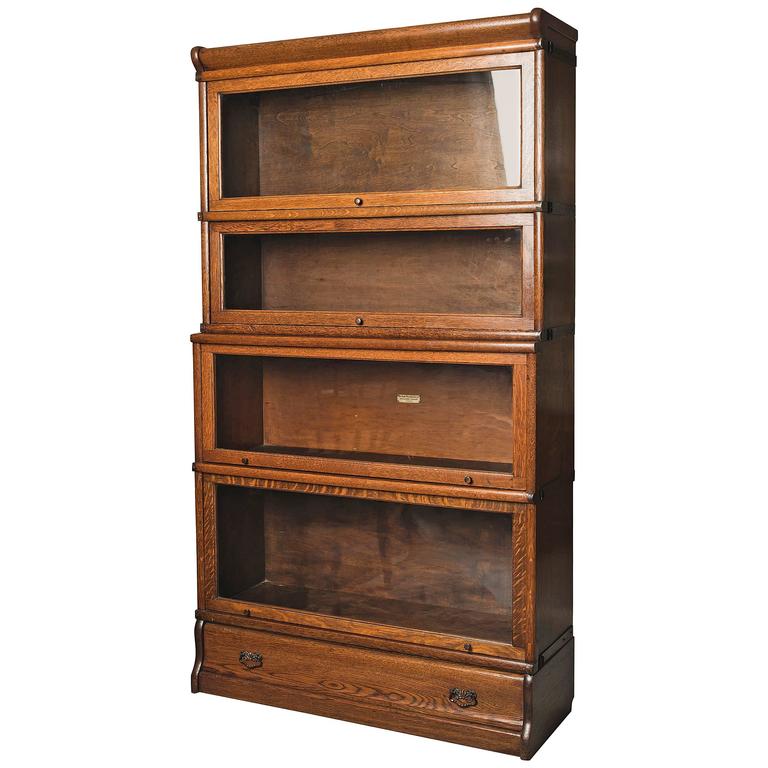 Early 20th Century English Oak Globe Wernicke Bookcase For At Early 20th Century English Oak Globe Wernicke Bookcase For