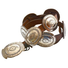 Cinturón vintage Navajo Concho de plata de ley del orfebre Bruce Morgan