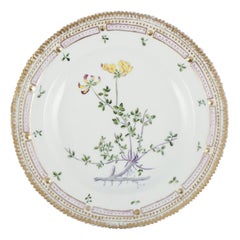 Royal Copenhagen Flora Danica. Essteller aus handbemaltem Porzellan. Ab 1921