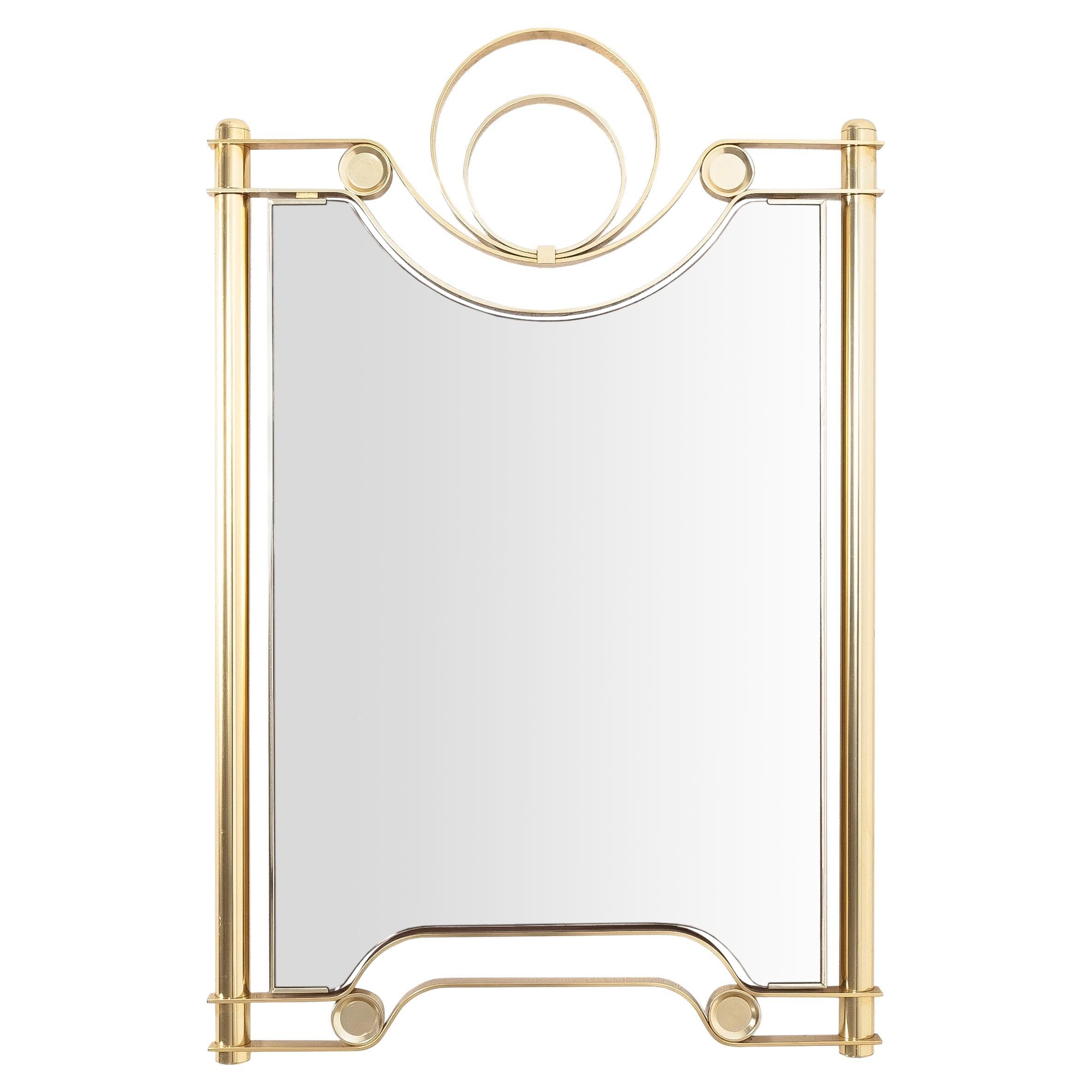 Mid-century modern Italian Modern Curved Satin Brass Wall Mirror Frigerio, 1970s
