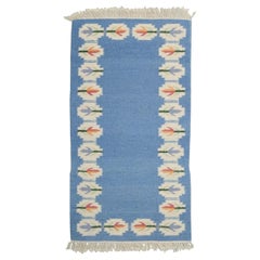 Swedish handwoven carpet in pure wool. Rölakan technique. Mid-20th C.