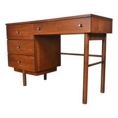 Vintage Mid Century Walnut Writing Desk in Walnut by Stanley #2