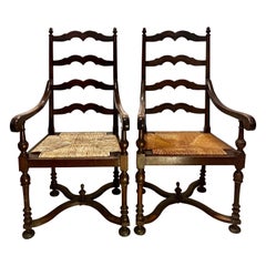 siglo XVIII  Pareja de Brazos Provenzales de Madera de Haya y Asiento de Paja