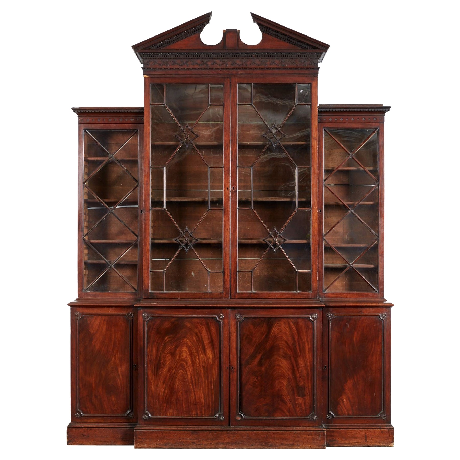 Chippendale Breakfront Bookcase