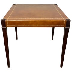 Mesa de juego Van Sciver de cuero con herramientas