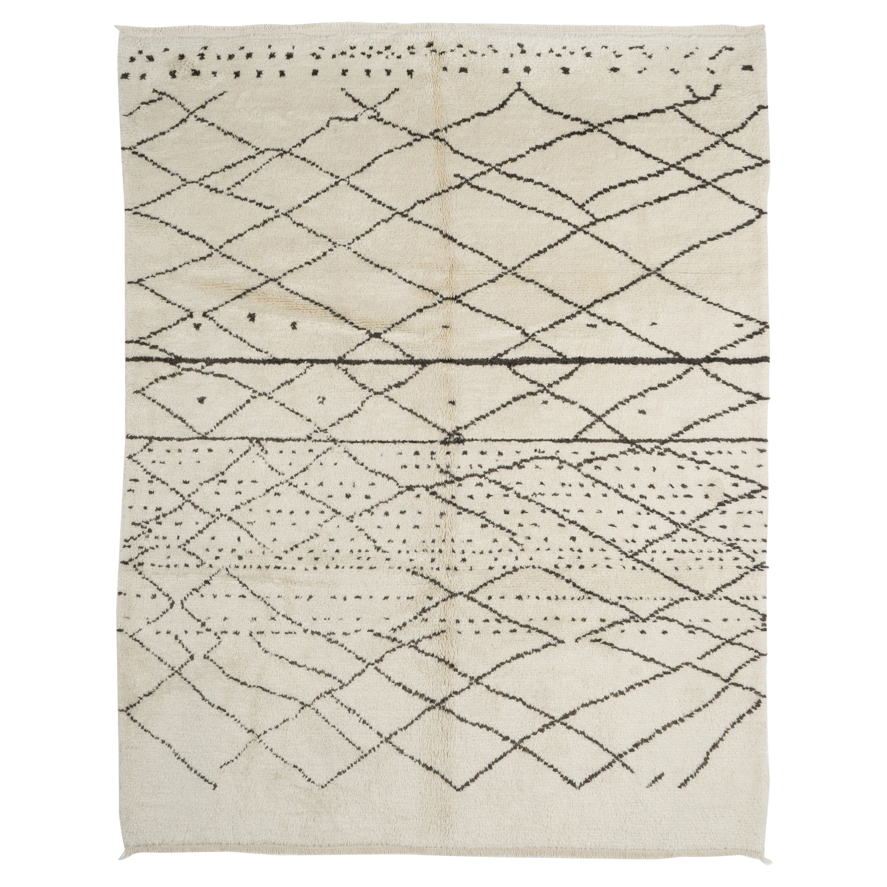 8x10 ft Brand New Moroccan Design Tulu Rug. Laine entièrement naturelle. Tapis Beni Ourain