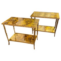 Belle paire de tables d'appoint italiennes en bronze doré de style Bagues