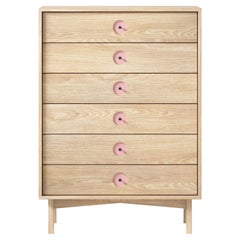 Commode haute Florence en bois de frêne (Lychee) par The Spalty Dog