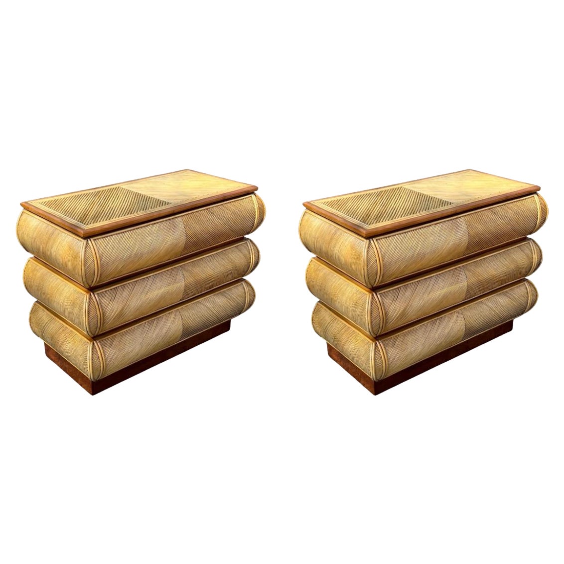 Atemberaubende Vintage Bullnose-Kommode aus Schilfrohr, Italien, ca. 1980, Paar verfügbar im Angebot