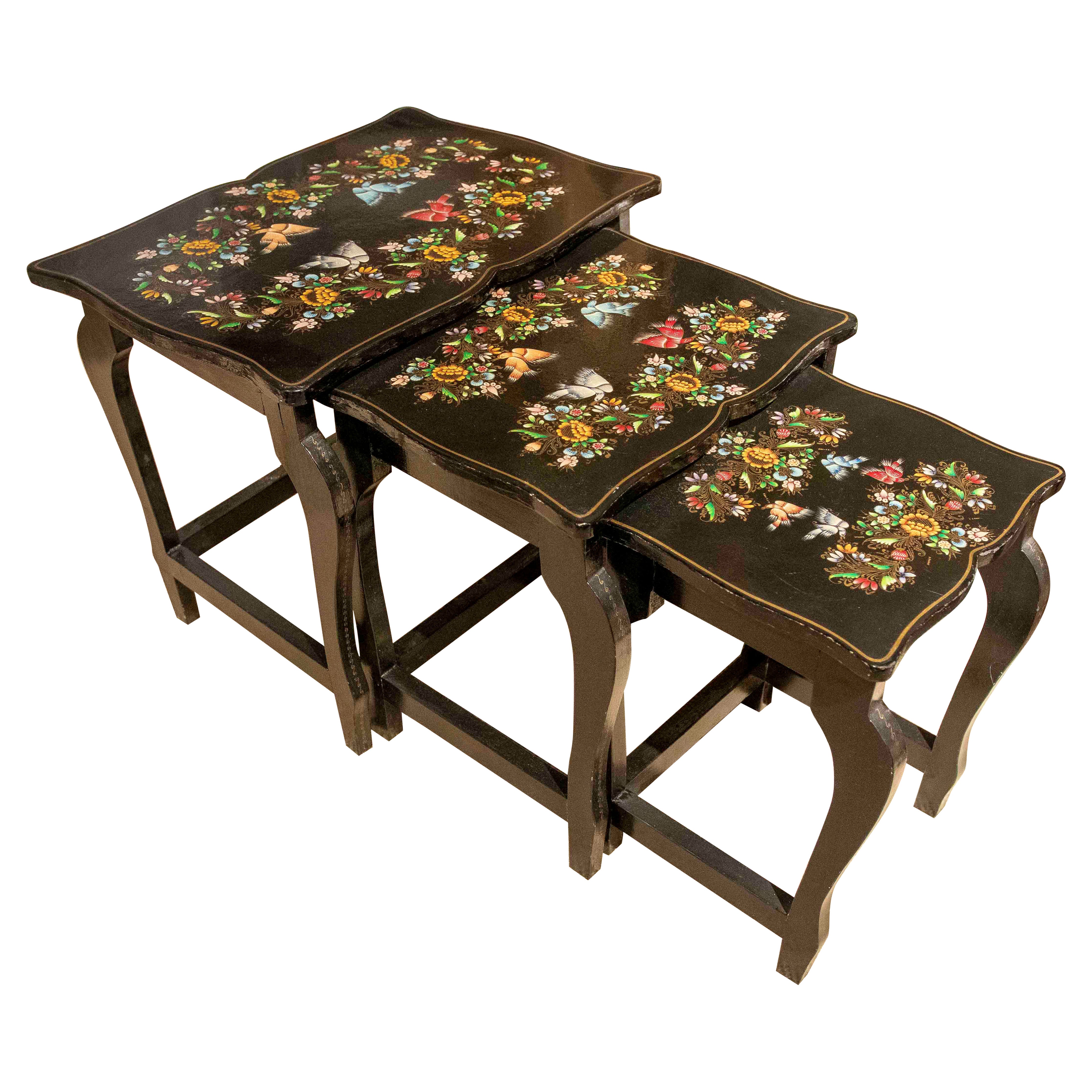1970s Set of Hand Painted Nesting Tables with Flower Decoration on Lids