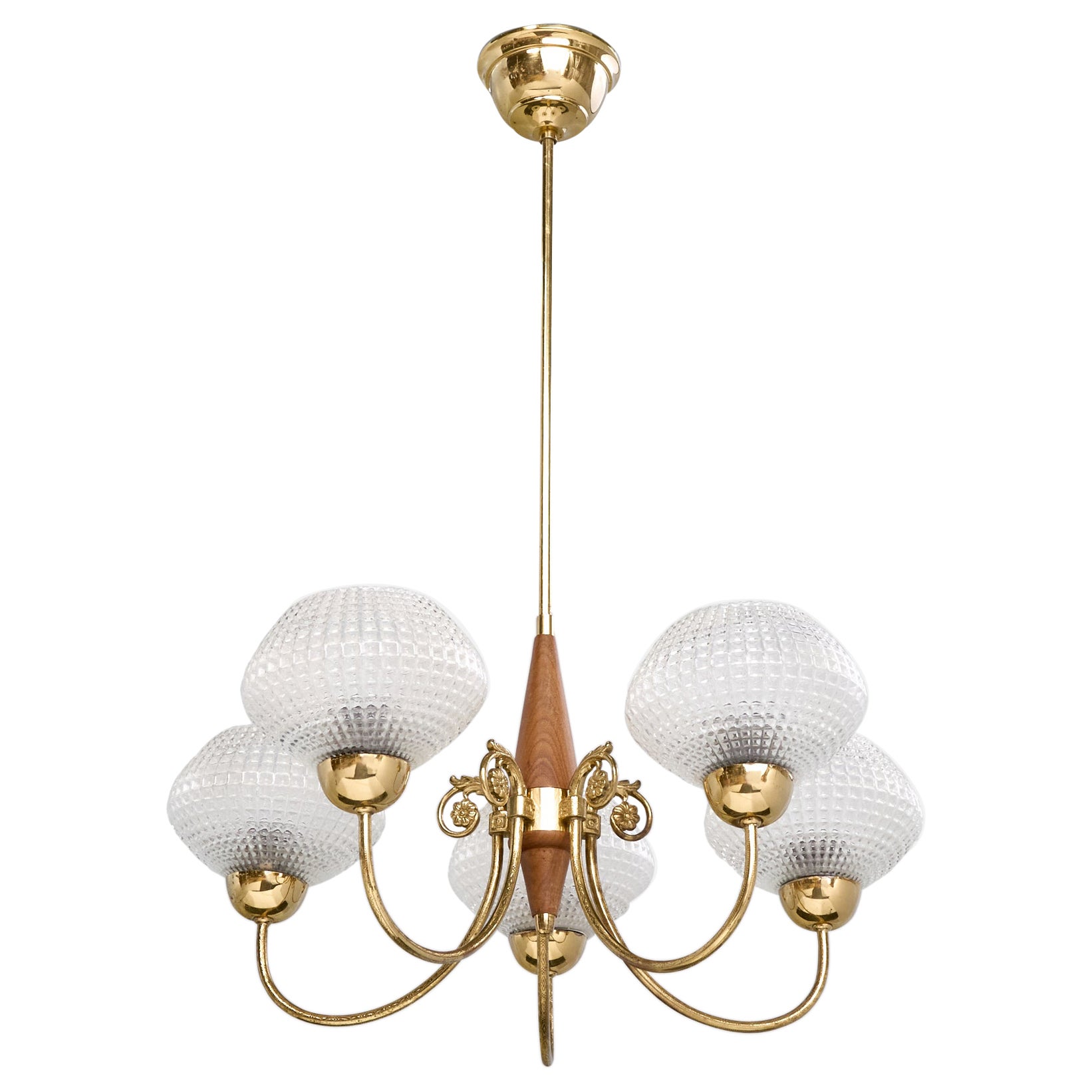 Designer suédois, lustre, laiton, bois, verre, Suède, années 1950