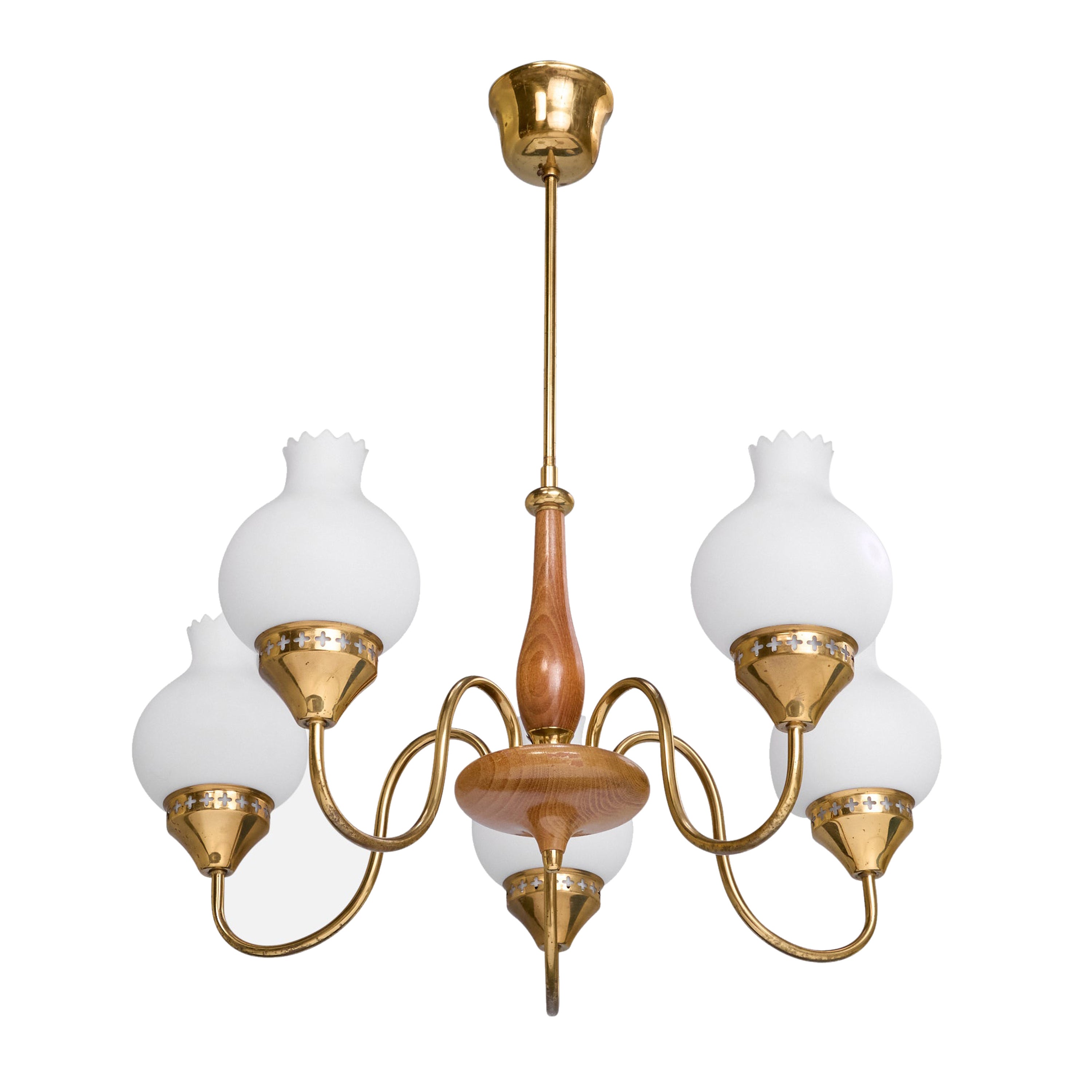 Designer suédois, lustre, laiton, bois, verre, Suède, années 1950