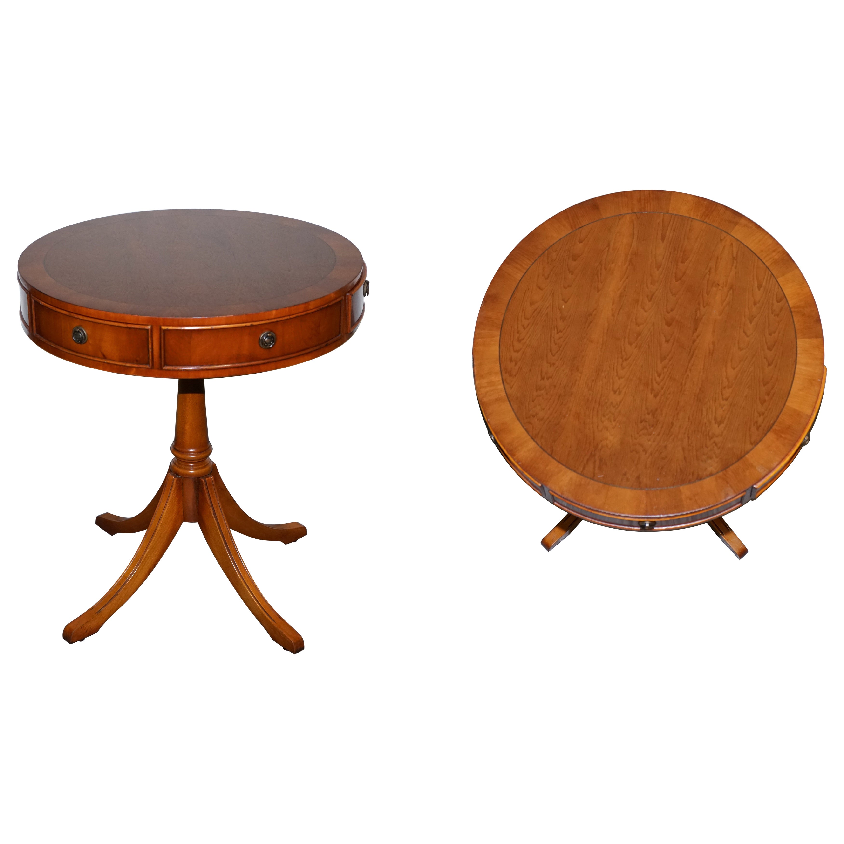 VINTAGE YEW WOOD CIRCULAR DRUM END SiDE LAMP TABLE en vente
