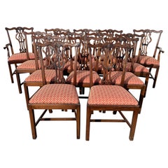 Juego de 14 Sillas de Comedor de Caoba Estilo Chippendale con Asientos Deslizantes Tapizados