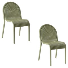 Pareja de sillas de comedor para exterior Tom Dixon "Groove" de aluminio en verde musgo