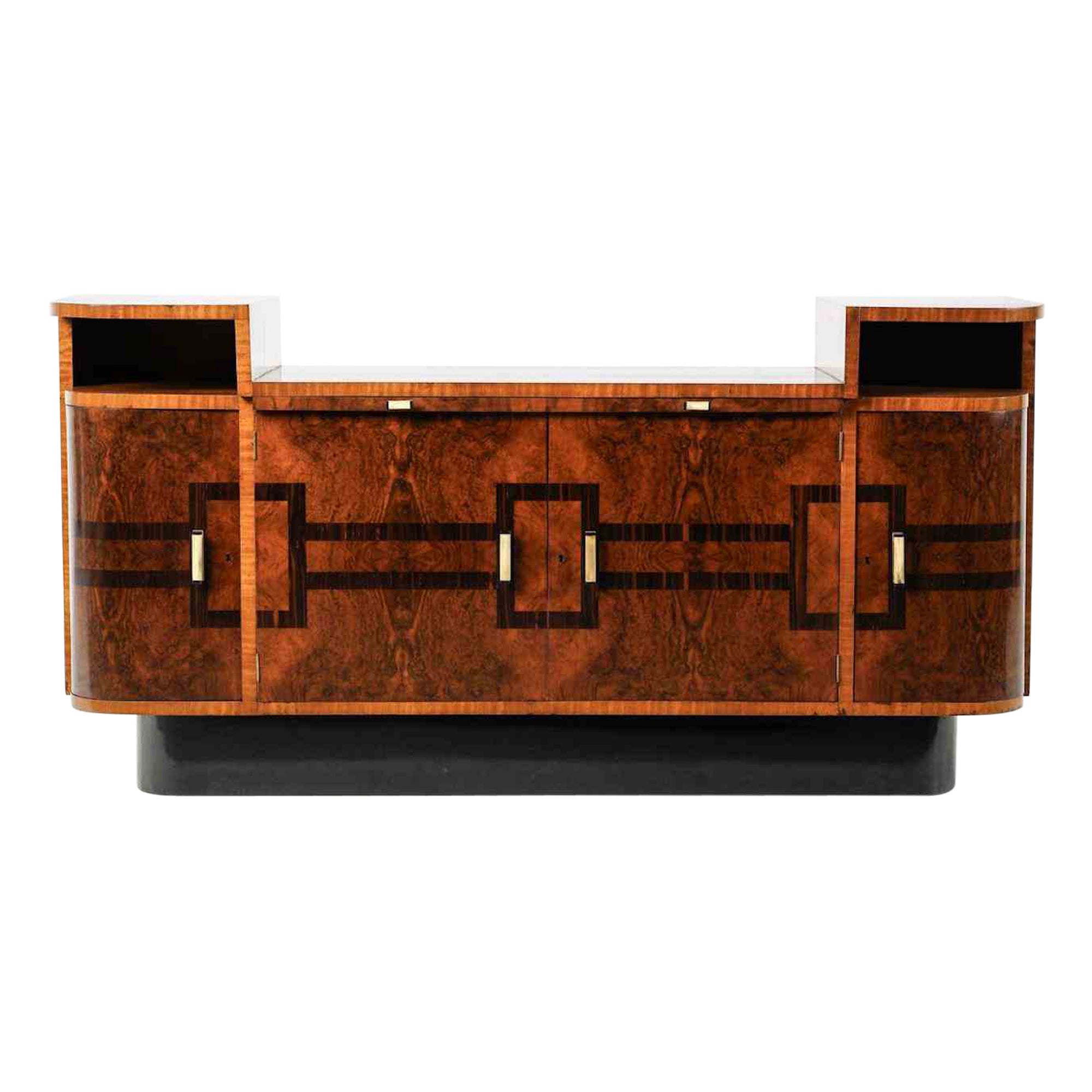 Aparador Vintage de Cuatro Puertas Fabricación Italiana, Años 30/40 en venta