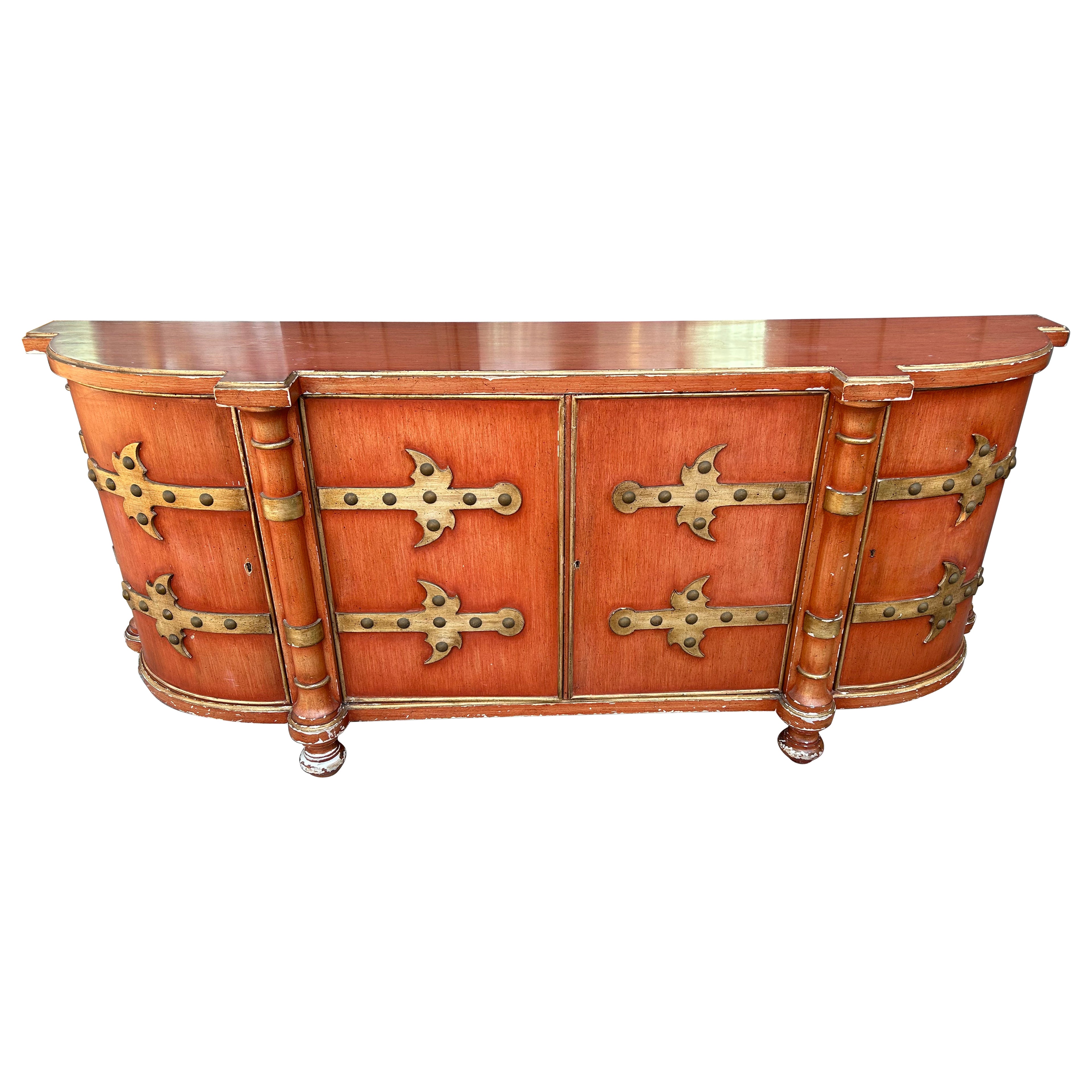 Fantastica credenza gotica in stile Spanish Revival metà del secolo scorso