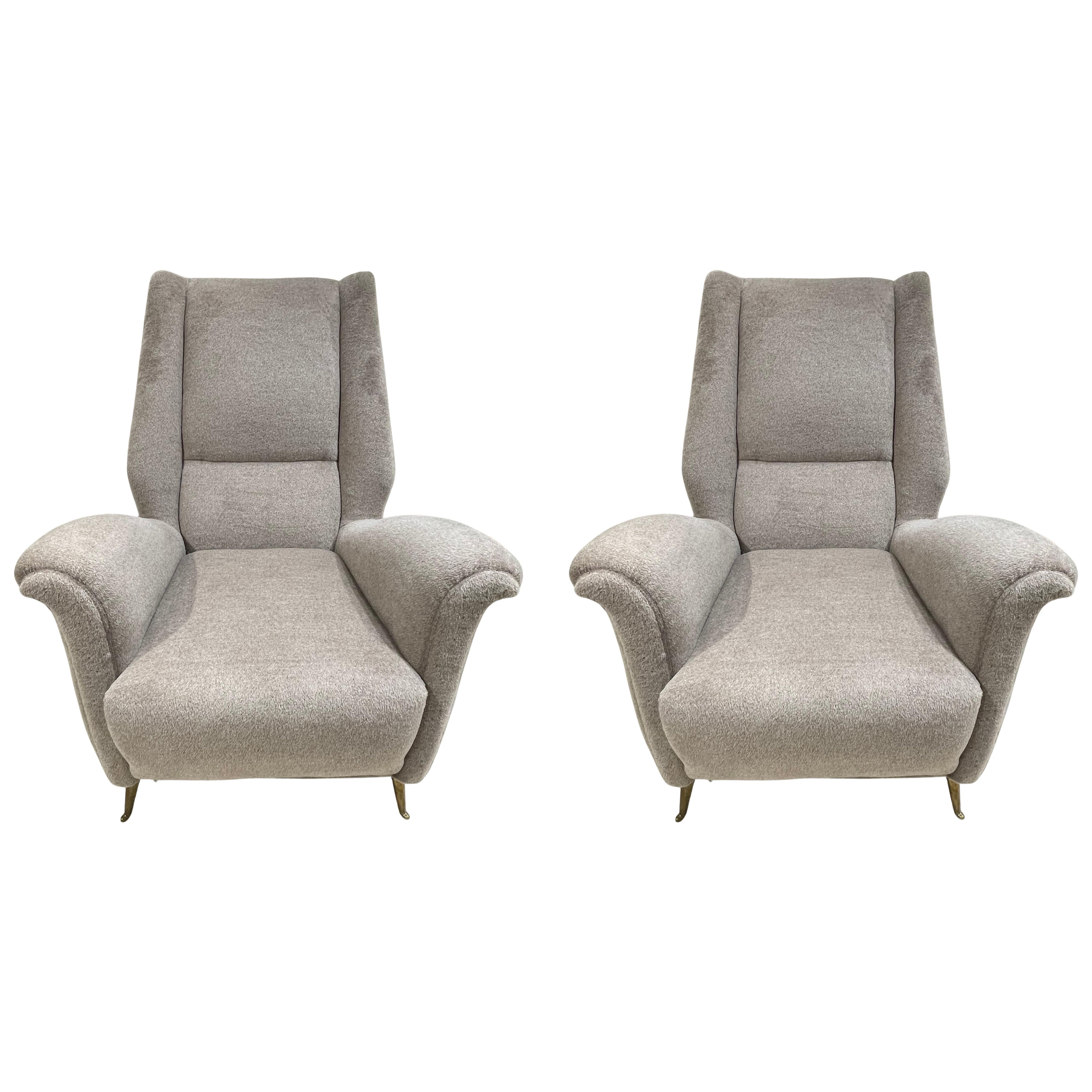 Paire de fauteuils italiens en vente