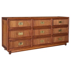Regency-Kampagne aus Schilfholz mit neun Schubladen, Regency-Sideboard, Mitte des 20. Jahrhunderts