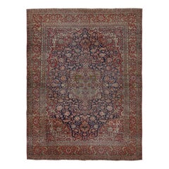 Antiker Isfahan-Teppich in Blau mit Medaillon- und Blumenmuster  Rug & Kilim