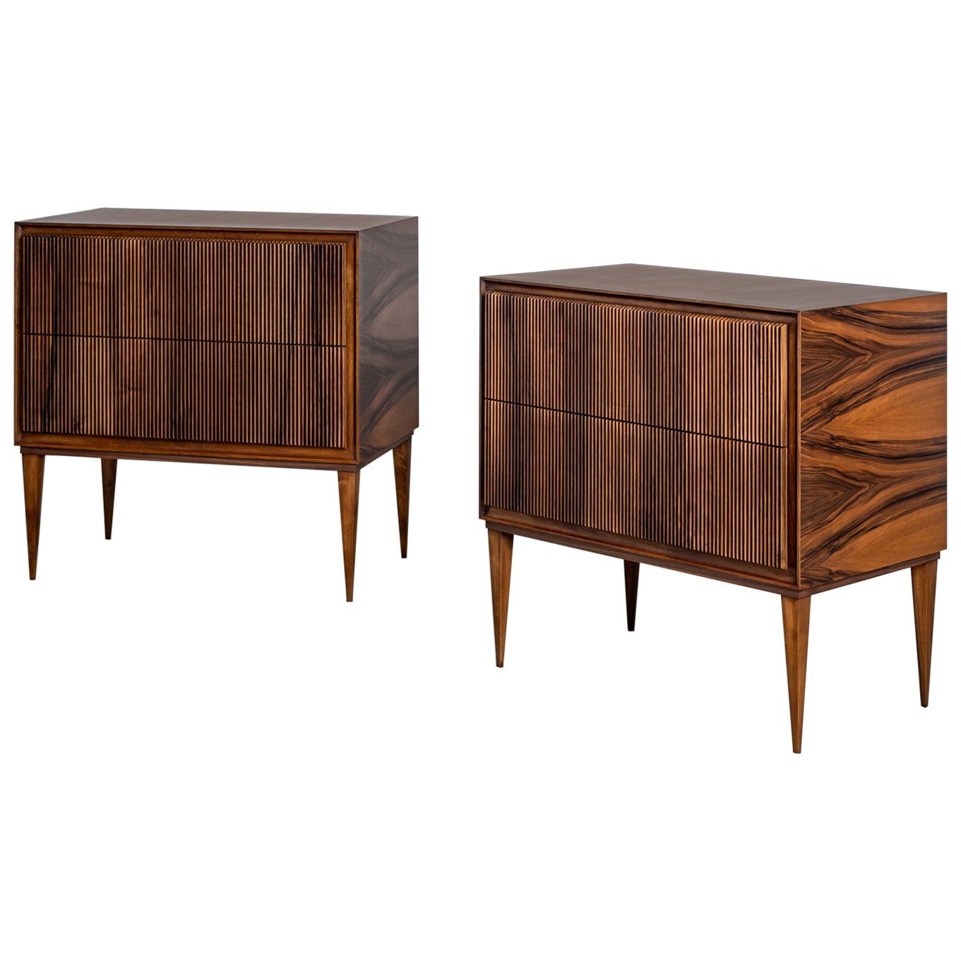 Cassettiera "MidTown Minimalist" - design di Karl Kemp Antiques in vendita