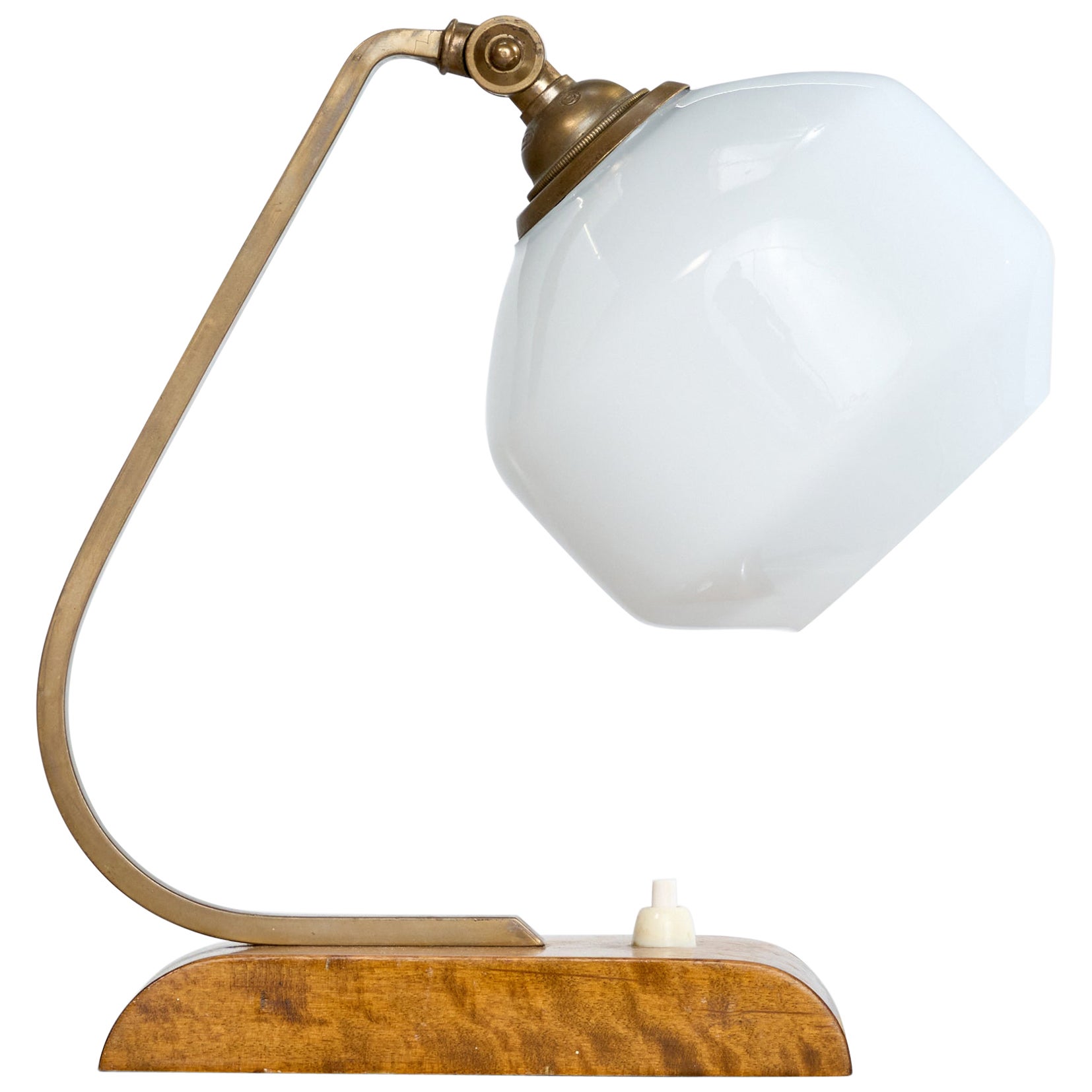 Lampada da tavolo di design svedese, ottone, betulla, vetro, Svezia, anni '30