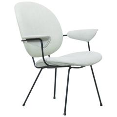 WH Gispen Fauteuil 302 Oval Lounge Chair for KEMBO