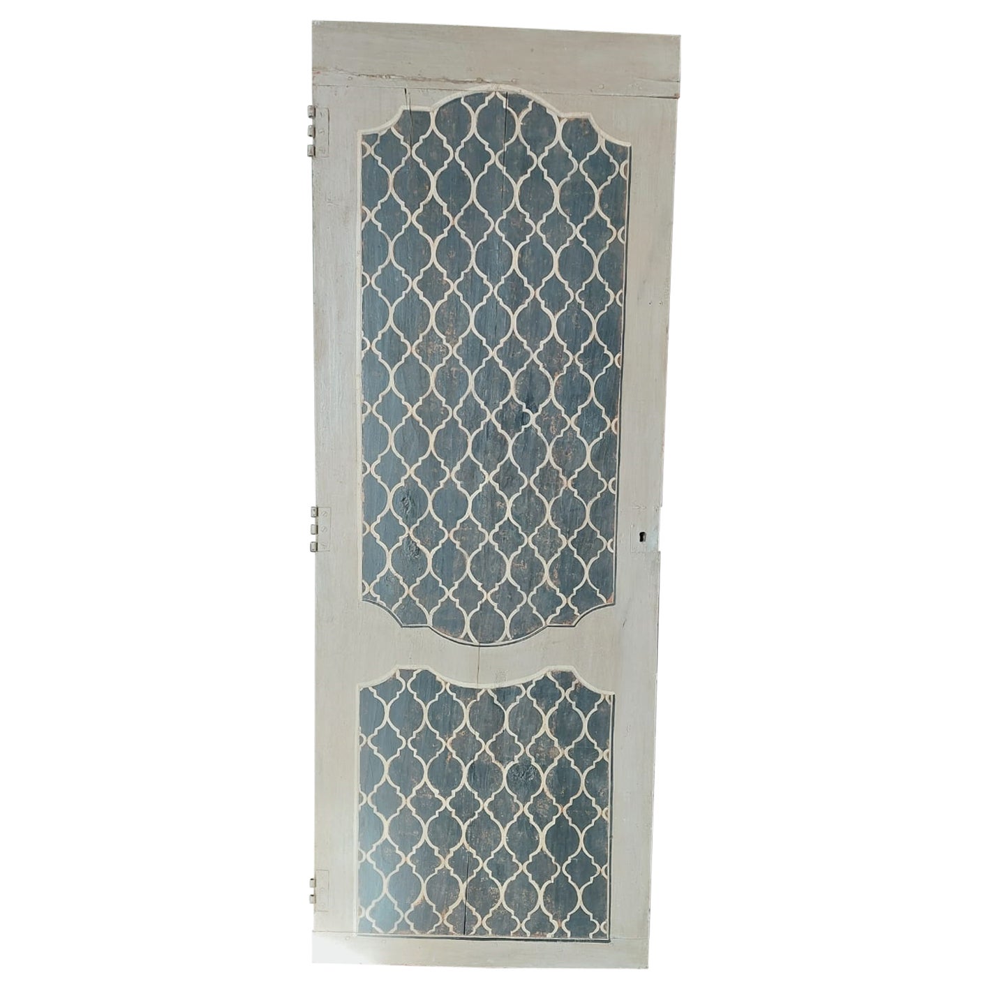 Puerta vintage lacada con tapiz blanco y negro, Italia en venta